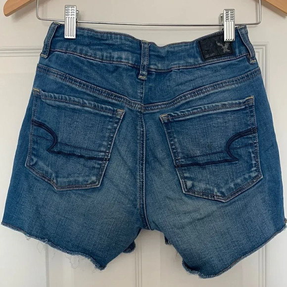 American Eagle High Rise Shortie Blue Denim Shorts Size 2 - Picture 2 of 5